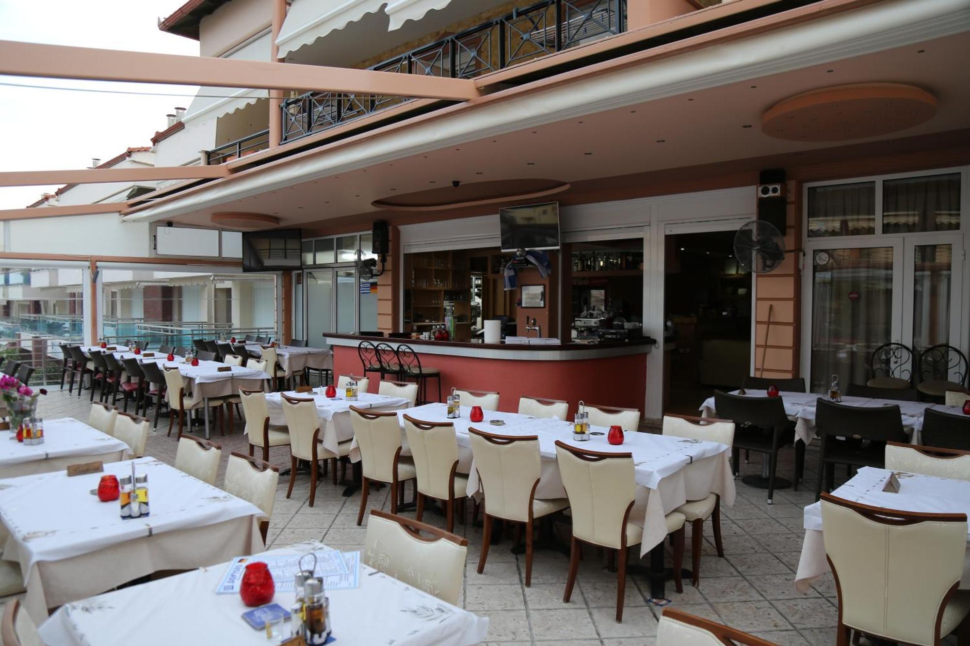 Hotel Dionysos Polichrono Polychrono Bagian luar foto
